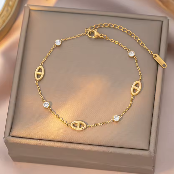 Bracelet Signature