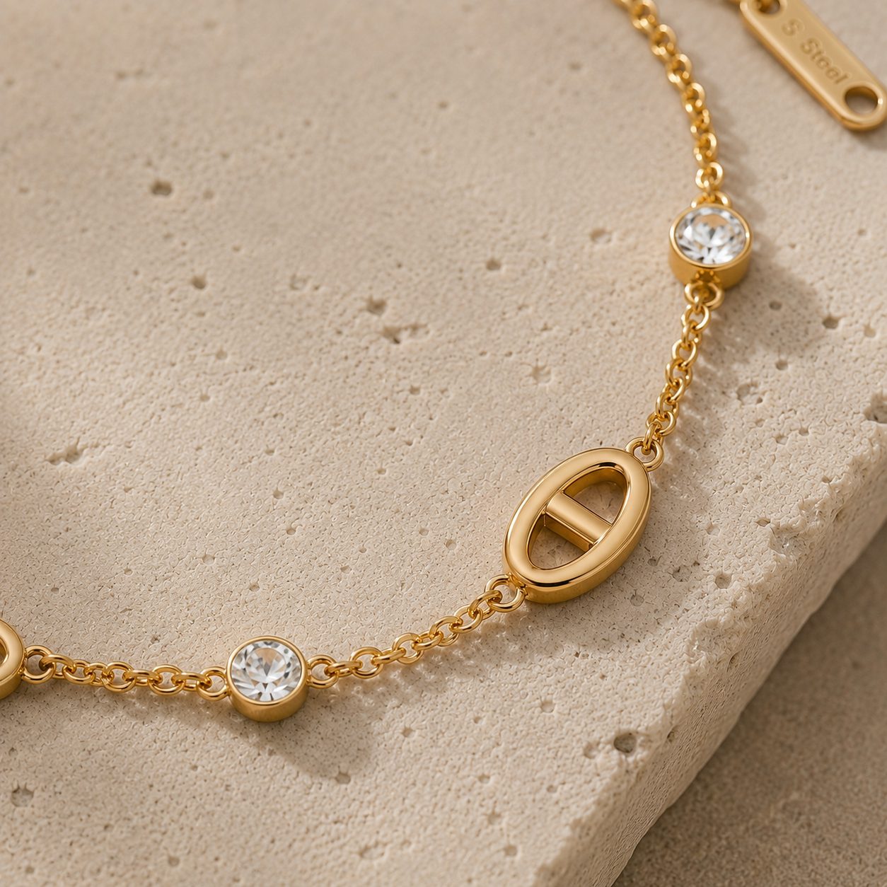 Bracelet Signature